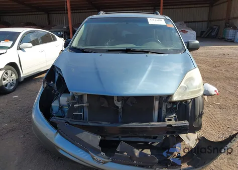 2005 Toyota Sienna Le from USA, damaged, VIN 5TDZA23C25S385538